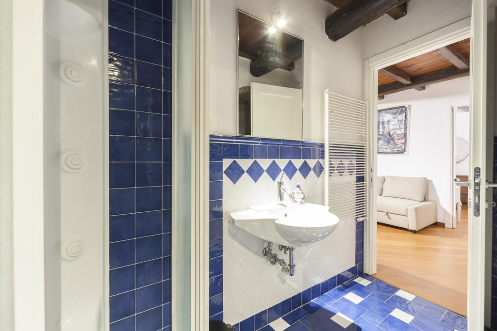 Ludovico De Varthema, Bologna Apartment ภายนอก รูปภาพ