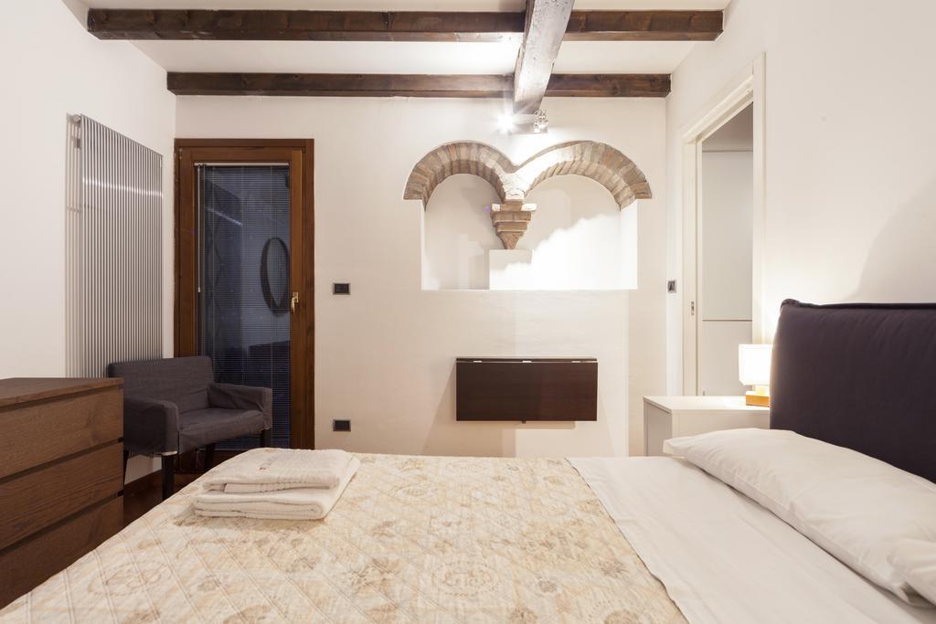 Ludovico De Varthema, Bologna Apartment ภายนอก รูปภาพ